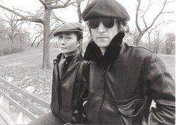 画像1: ポストカード　モノクロ  ジョン・レノン & Yoko Ono