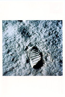 画像1: ポストカード　モノクロ  Footprint on the Moon (Apollo 11)